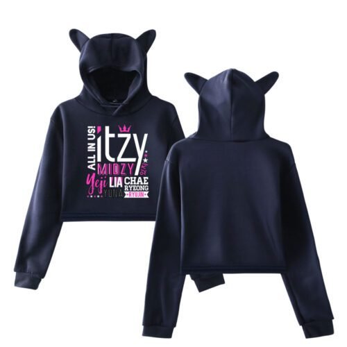 Itzy Cropped Hoodie #6 + Socks